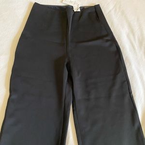 Body contour pant